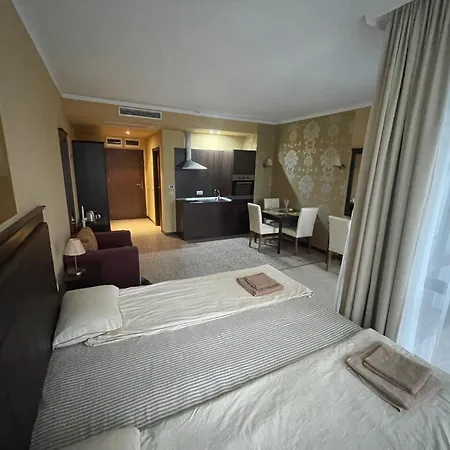 Апартамент Barcelo Royal Beach Privat Apartman